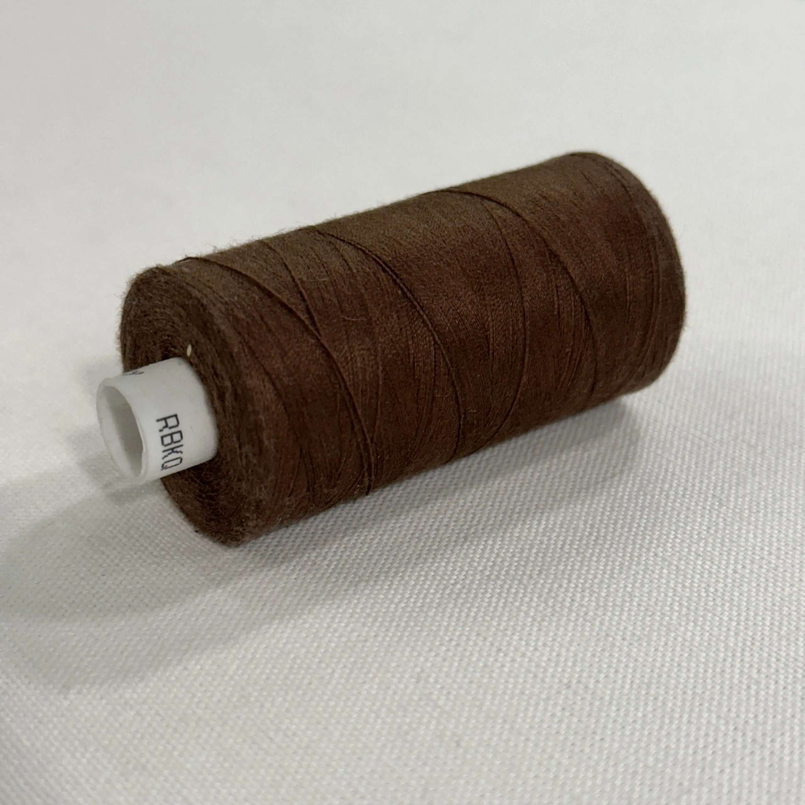 E63ADA39-4625-43E5-B039-67867651DB61 Thread - Brown - Image 1